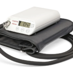 SYSTÈMES DE MESURE AMBULATOIRE DE LA PRESSION ARTÉRIELLE